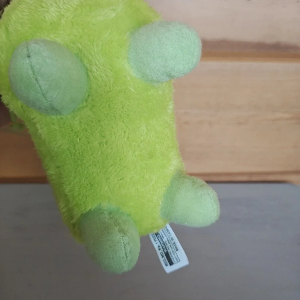 Green Llama Small Stuffed‎ Animal Plush Toy with Patterned Scarf Yes Anime E2